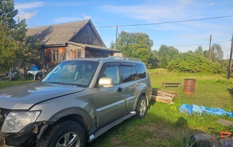 Mitsubishi Pajero IV, 2006 год, 650 000 рублей, 2 фотография