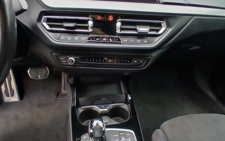 BMW 2 серия F44, 2021 год, 2 950 000 рублей, 14 фотография