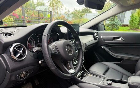 Mercedes-Benz GLA, 2019 год, 2 700 000 рублей, 5 фотография