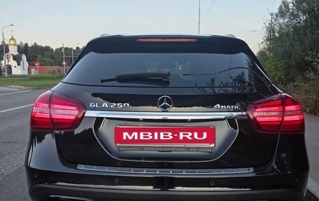 Mercedes-Benz GLA, 2019 год, 2 700 000 рублей, 4 фотография