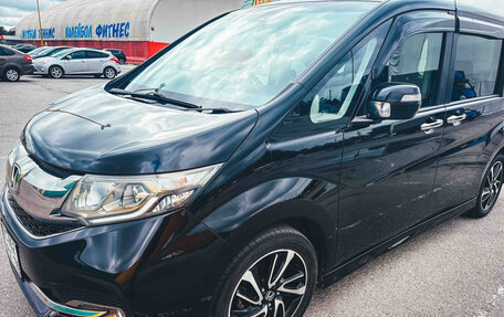 Honda Stepwgn IV, 2016 год, 1 800 000 рублей, 4 фотография
