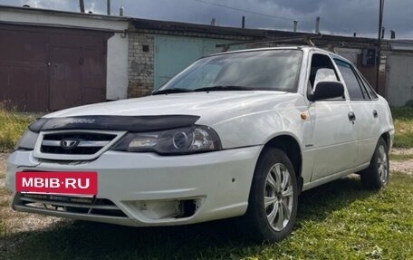 Daewoo Nexia I рестайлинг, 2010 год, 100 000 рублей, 2 фотография