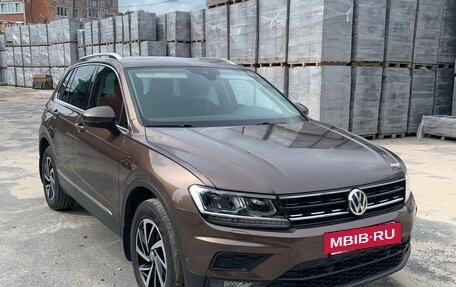 Volkswagen Tiguan II, 2019 год, 4 000 000 рублей, 5 фотография