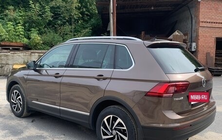 Volkswagen Tiguan II, 2019 год, 4 000 000 рублей, 7 фотография