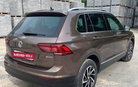 Volkswagen Tiguan II, 2019 год, 4 000 000 рублей, 4 фотография