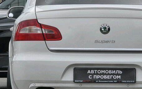 Skoda Superb III рестайлинг, 2011 год, 899 000 рублей, 11 фотография