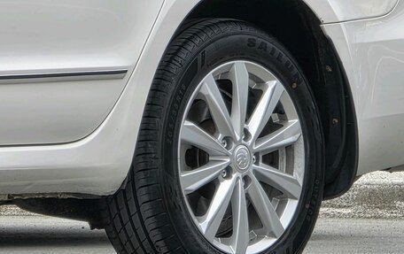 Skoda Superb III рестайлинг, 2011 год, 899 000 рублей, 27 фотография
