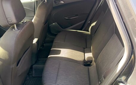 Opel Astra J, 2013 год, 850 000 рублей, 10 фотография