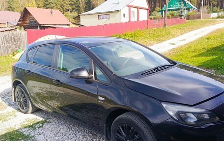 Opel Astra J, 2013 год, 850 000 рублей, 7 фотография