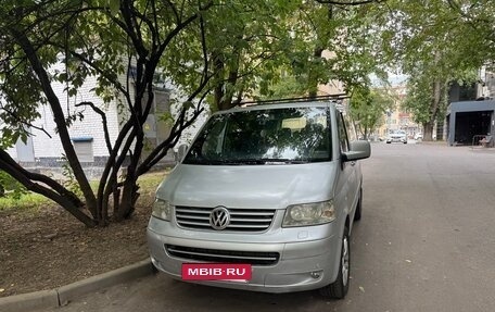 Volkswagen Multivan T5, 2004 год, 1 210 000 рублей, 15 фотография