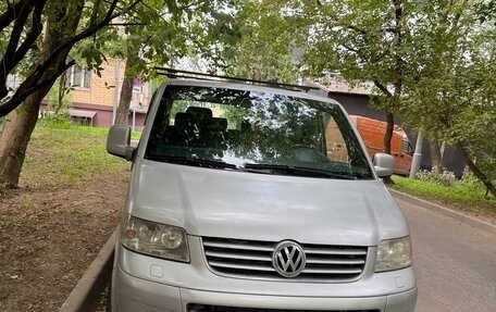 Volkswagen Multivan T5, 2004 год, 1 210 000 рублей, 10 фотография