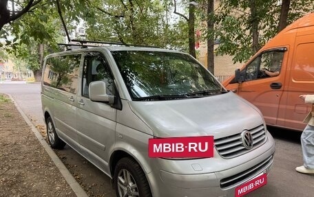 Volkswagen Multivan T5, 2004 год, 1 210 000 рублей, 14 фотография