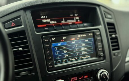 Mitsubishi Pajero IV, 2011 год, 2 100 000 рублей, 19 фотография