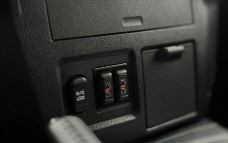 Mitsubishi Pajero IV, 2011 год, 2 100 000 рублей, 24 фотография
