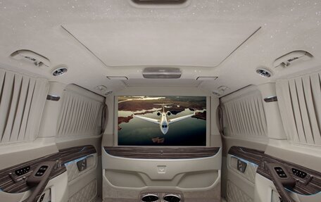 Mercedes-Benz V-Класс, 2025 год, 32 800 000 рублей, 1 фотография