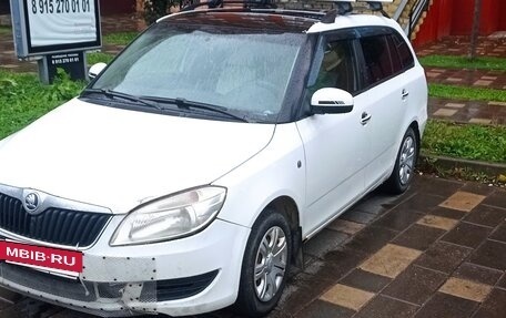 Skoda Fabia II, 2011 год, 275 000 рублей, 3 фотография