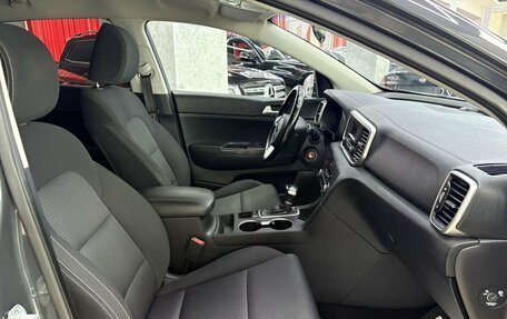 KIA Sportage IV рестайлинг, 2018 год, 1 995 000 рублей, 20 фотография