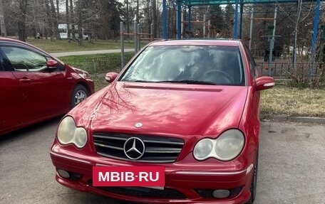 Mercedes-Benz C-Класс, 2005 год, 600 000 рублей, 2 фотография