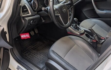 Opel Astra J, 2012 год, 800 000 рублей, 8 фотография