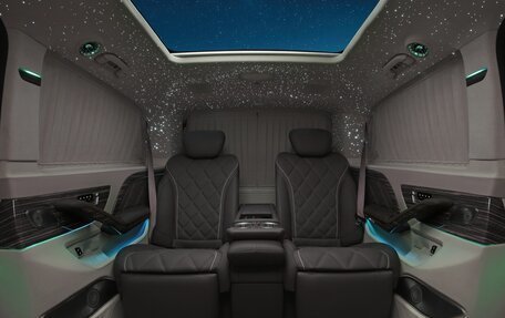 Mercedes-Benz V-Класс, 2025 год, 32 800 000 рублей, 2 фотография