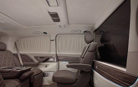 Mercedes-Benz V-Класс, 2025 год, 32 800 000 рублей, 9 фотография
