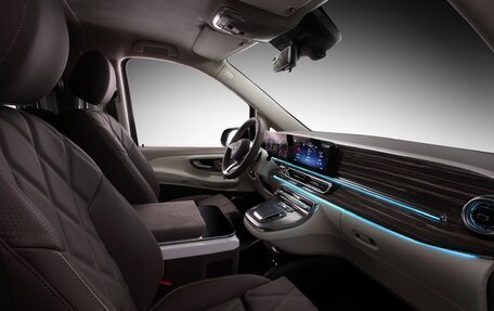 Mercedes-Benz V-Класс, 2025 год, 32 800 000 рублей, 16 фотография