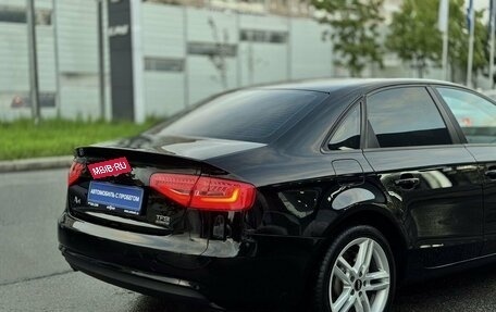 Audi A4, 2015 год, 1 850 000 рублей, 10 фотография