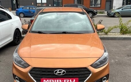 Hyundai Solaris II рестайлинг, 2017 год, 1 275 000 рублей, 2 фотография