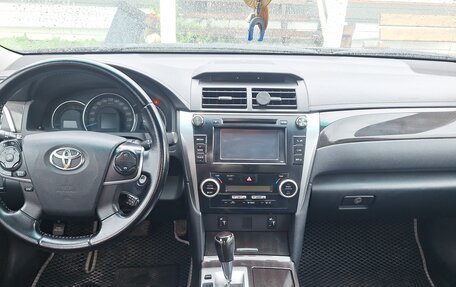 Toyota Camry, 2014 год, 1 400 000 рублей, 2 фотография