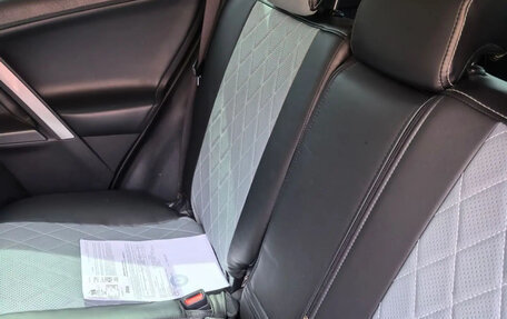 Toyota RAV4, 2018 год, 2 500 000 рублей, 6 фотография