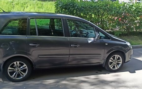 Opel Zafira B, 2011 год, 650 000 рублей, 4 фотография