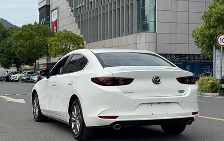 Mazda 3, 2021 год, 1 300 325 рублей, 5 фотография