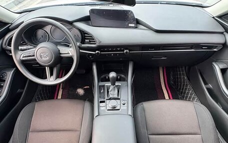 Mazda 3, 2021 год, 1 300 325 рублей, 10 фотография