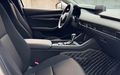Mazda 3, 2021 год, 1 300 325 рублей, 9 фотография