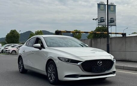 Mazda 3, 2021 год, 1 300 325 рублей, 3 фотография