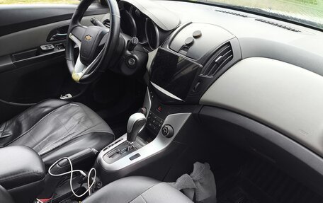 Chevrolet Cruze II, 2014 год, 750 000 рублей, 5 фотография