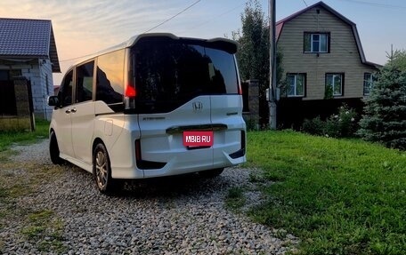 Honda Stepwgn IV, 2015 год, 2 200 000 рублей, 5 фотография