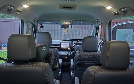 Honda Stepwgn IV, 2015 год, 2 200 000 рублей, 8 фотография