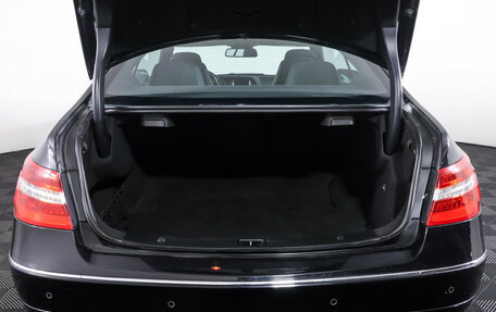 Mercedes-Benz E-Класс, 2010 год, 1 200 000 рублей, 9 фотография