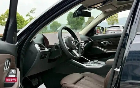 BMW 3 серия, 2023 год, 2 942 000 рублей, 7 фотография