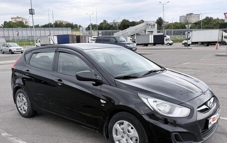 Hyundai Solaris II рестайлинг, 2014 год, 745 000 рублей, 10 фотография