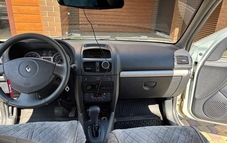 Renault Clio III, 2002 год, 285 000 рублей, 3 фотография
