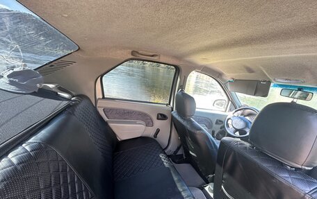 Renault Logan I, 2006 год, 370 000 рублей, 6 фотография