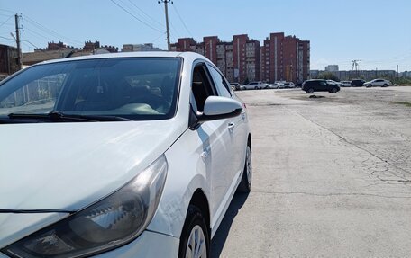 Hyundai Solaris II рестайлинг, 2018 год, 950 000 рублей, 7 фотография