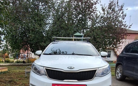 KIA Rio III рестайлинг, 2016 год, 900 000 рублей, 3 фотография