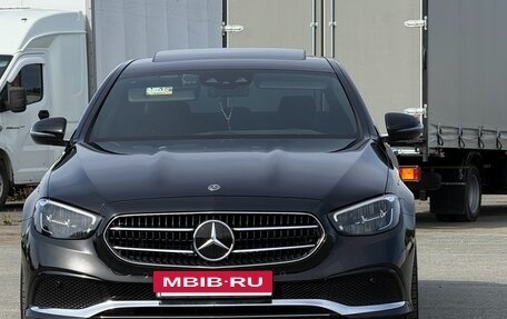 Mercedes-Benz E-Класс, 2021 год, 5 315 000 рублей, 6 фотография