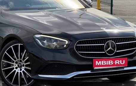 Mercedes-Benz E-Класс, 2021 год, 5 315 000 рублей, 36 фотография