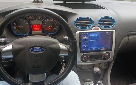 Ford Focus II рестайлинг, 2010 год, 650 000 рублей, 2 фотография