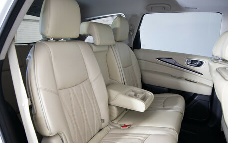 Infiniti QX60 I рестайлинг, 2017 год, 2 399 000 рублей, 12 фотография