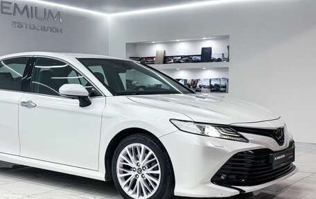 Toyota Camry, 2019 год, 3 190 000 рублей, 3 фотография